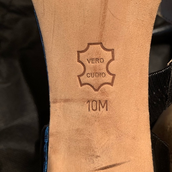 Michael Kors Black Patent Leather Heels - Picture 7 of 7